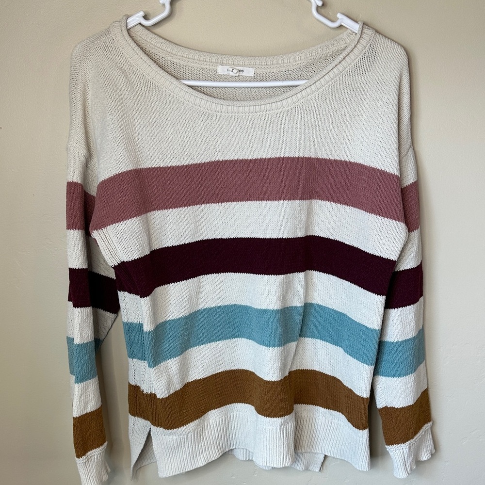 Maurices SMALL Cream Striped Crewneck Sweater - P2P 23”